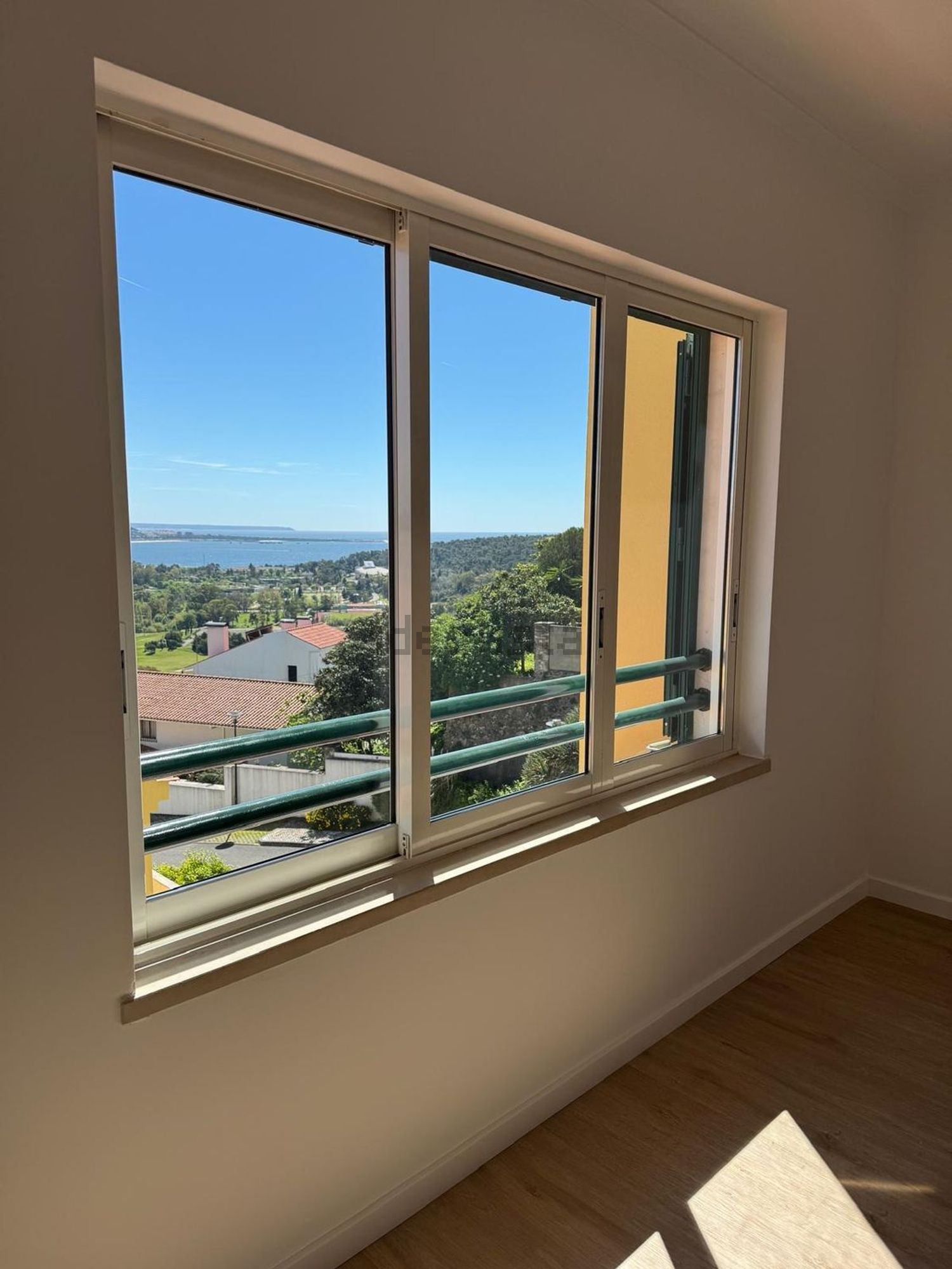 出租公寓 t1在Rua Almada Negreiros, 14 - 视线