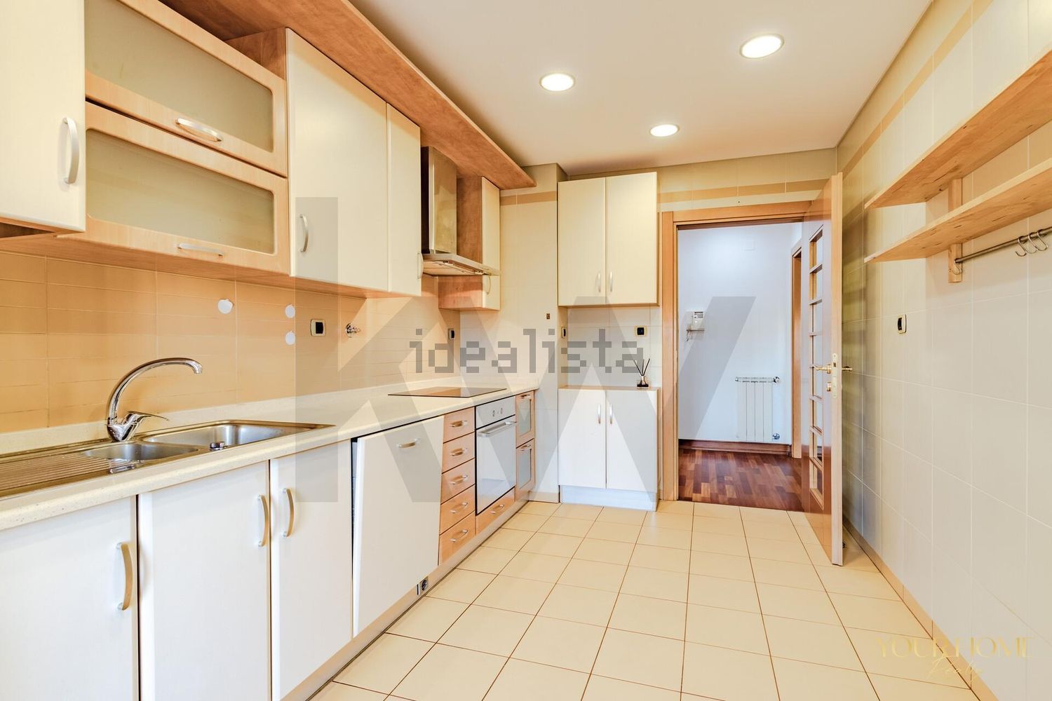 出租公寓 t3在Santo António dos Cavaleiros e Frielas - 厨房