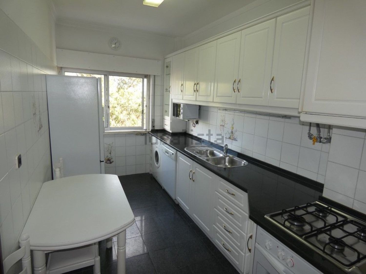 公寓 t3出售在Avenida Marquês de Pombal - 厨房