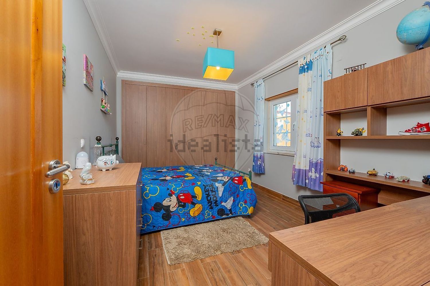 小楼房或独栋别墅出售在Rua do Campo da Bola - 卧室