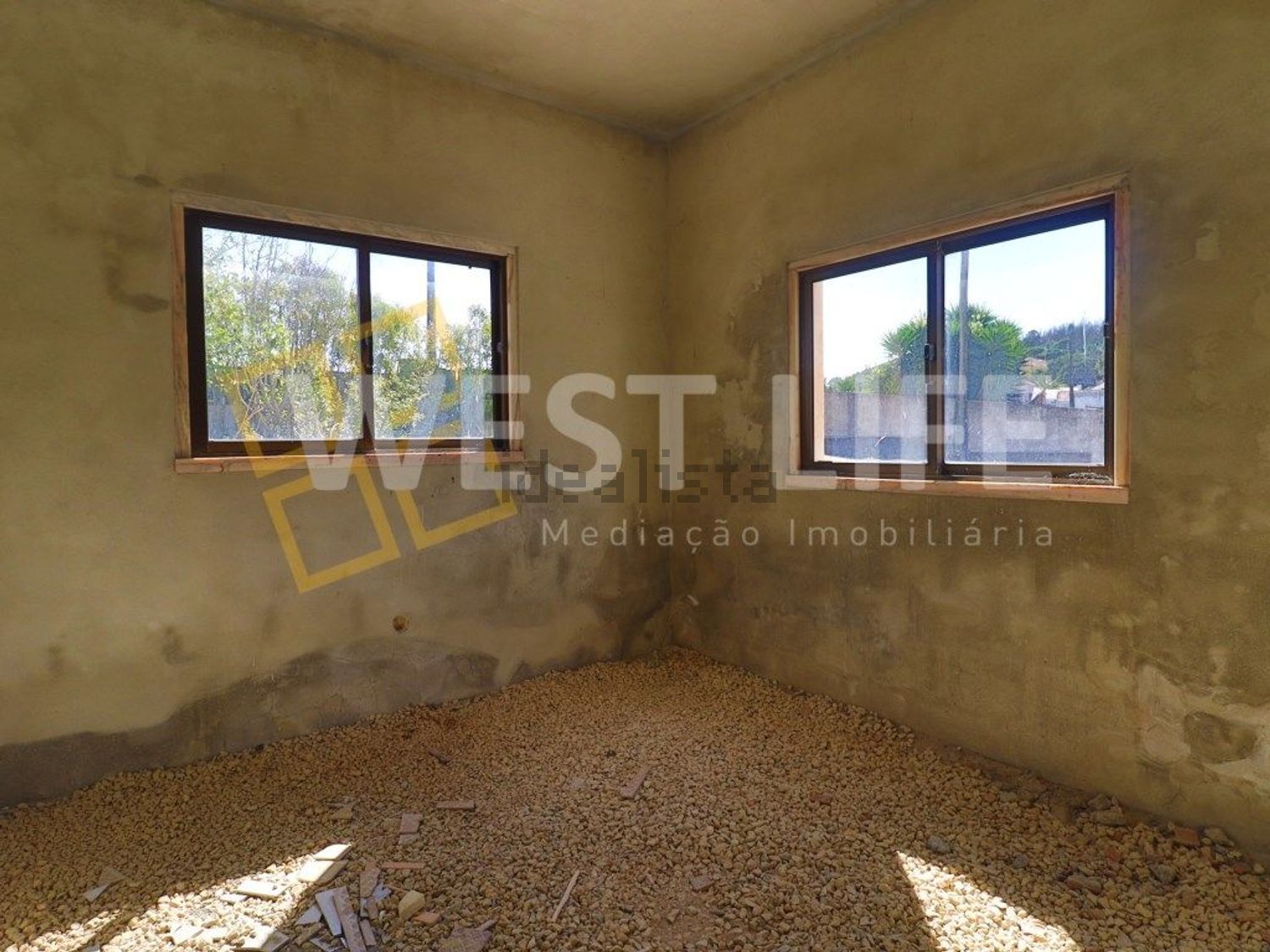 小楼房或独栋别墅出售在Venda do Pinheiro e Santo Estêvão das Galés - 居住