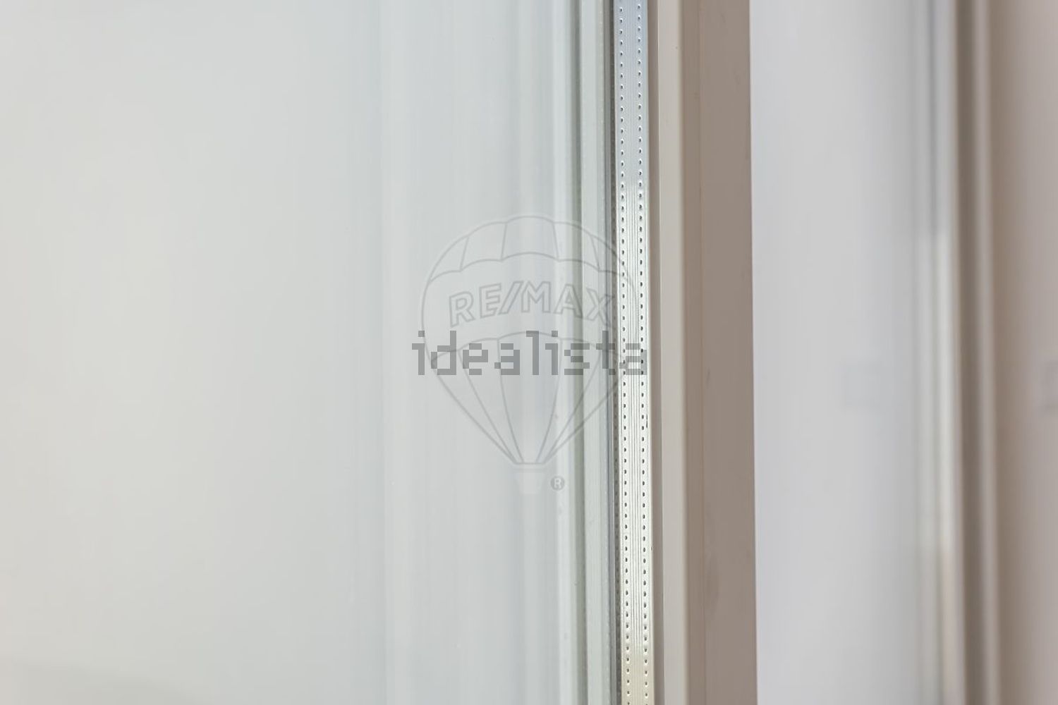 小楼房或独栋别墅出售在Praceta José Escada - 照片