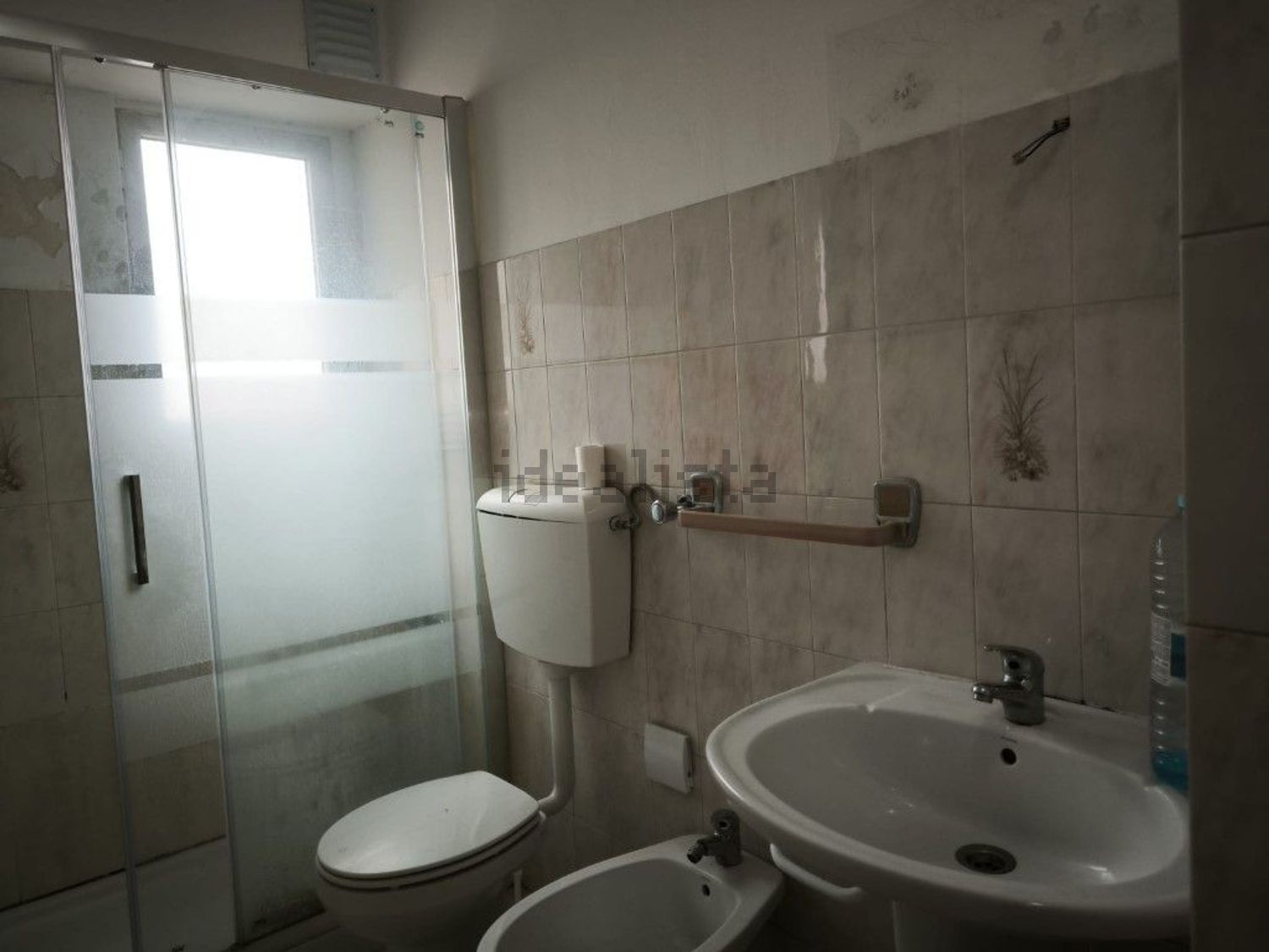 公寓 t2出售在Avenida Miguel Bombarda - 卫生间