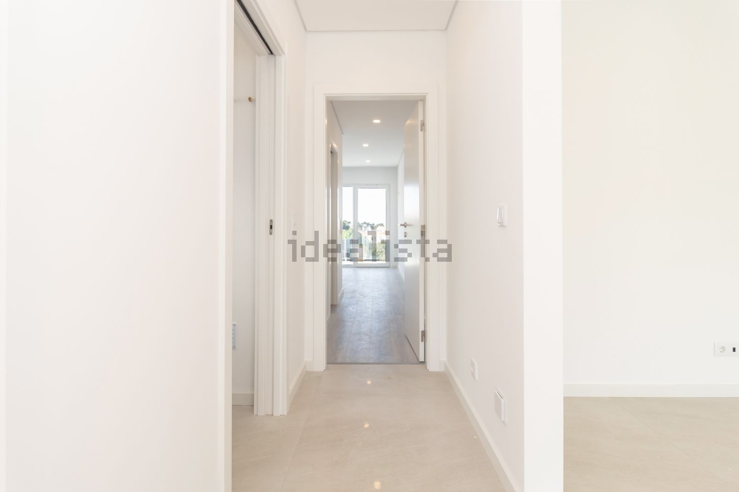 公寓 t2出售在Quinta do Texugo - Quinta de Santa Teresa - 过道