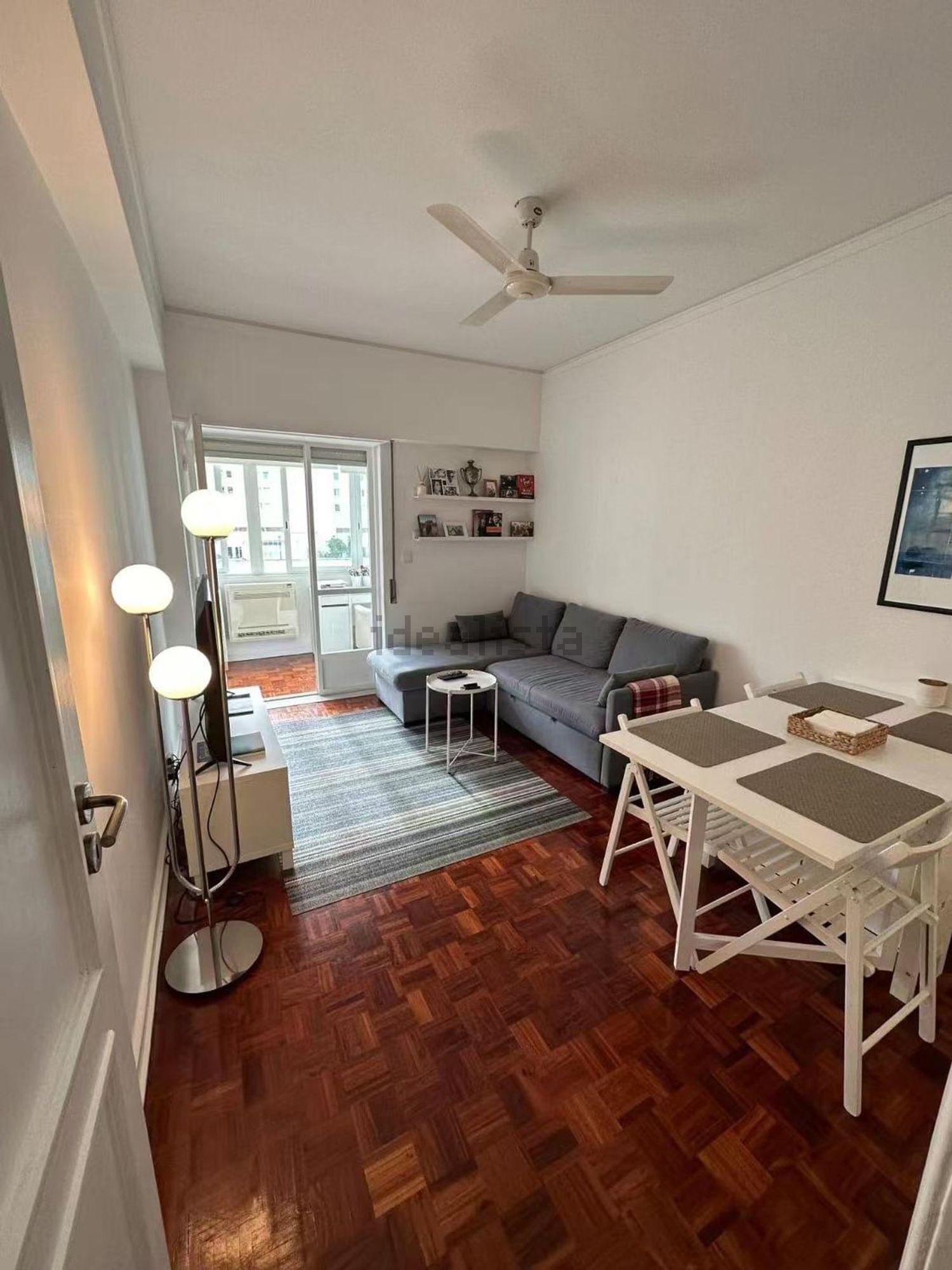 公寓 t1出售在Sete Rios - 客厅