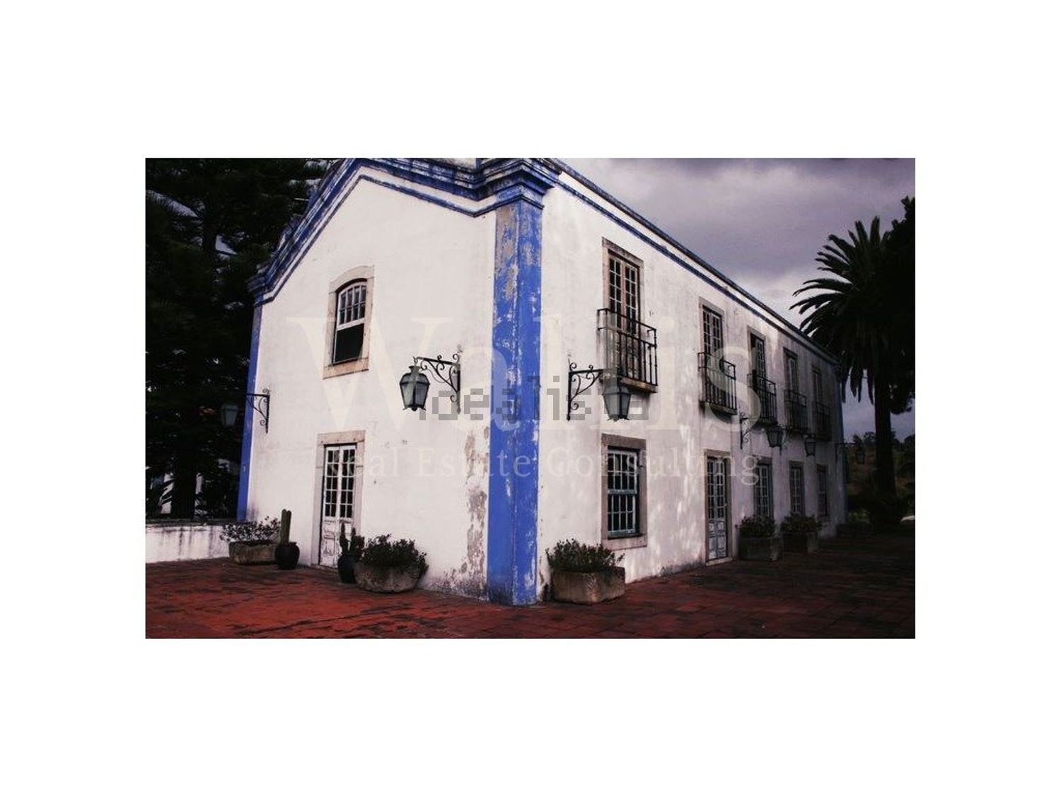 庄园出售在Almada - 外立面