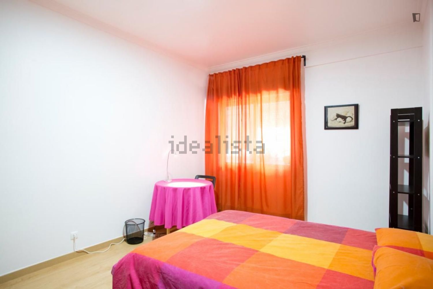 出租房间在Praceta Poder Local - 卧室