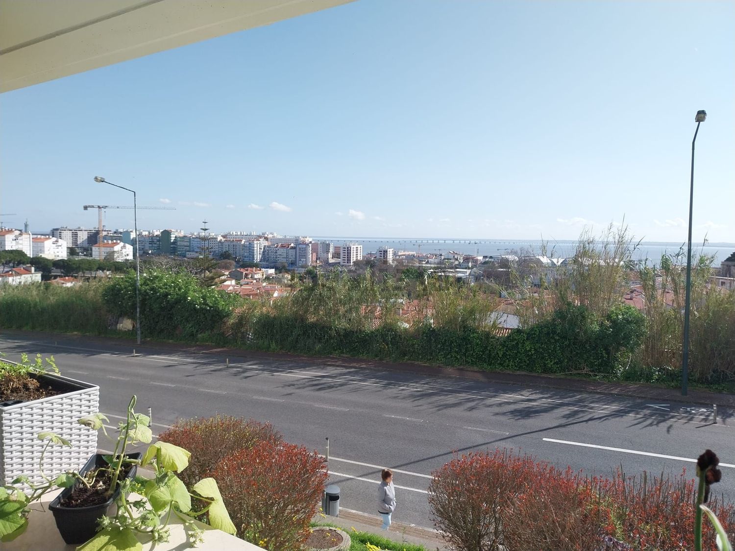 出租房间在Rua Engenheiro Cunha Leal, 19 - 视线