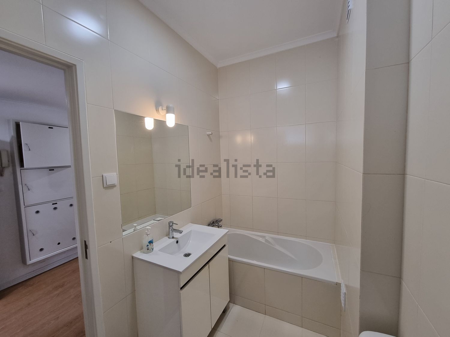 出租公寓 t2在Rua do Vale Formoso de Cima, 103 - 卫生间