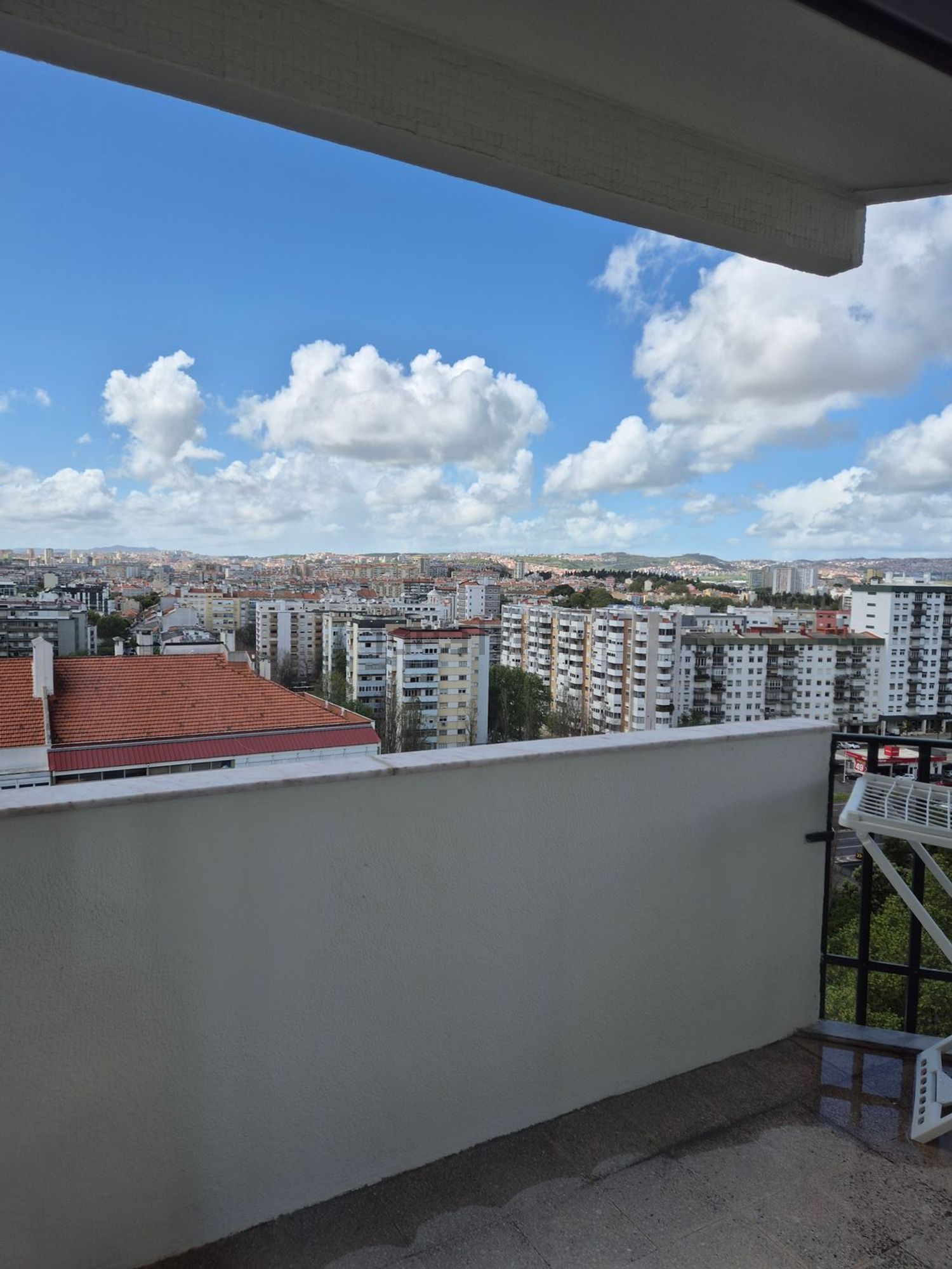 出租房间在Estrada de Benfica - 游泳池