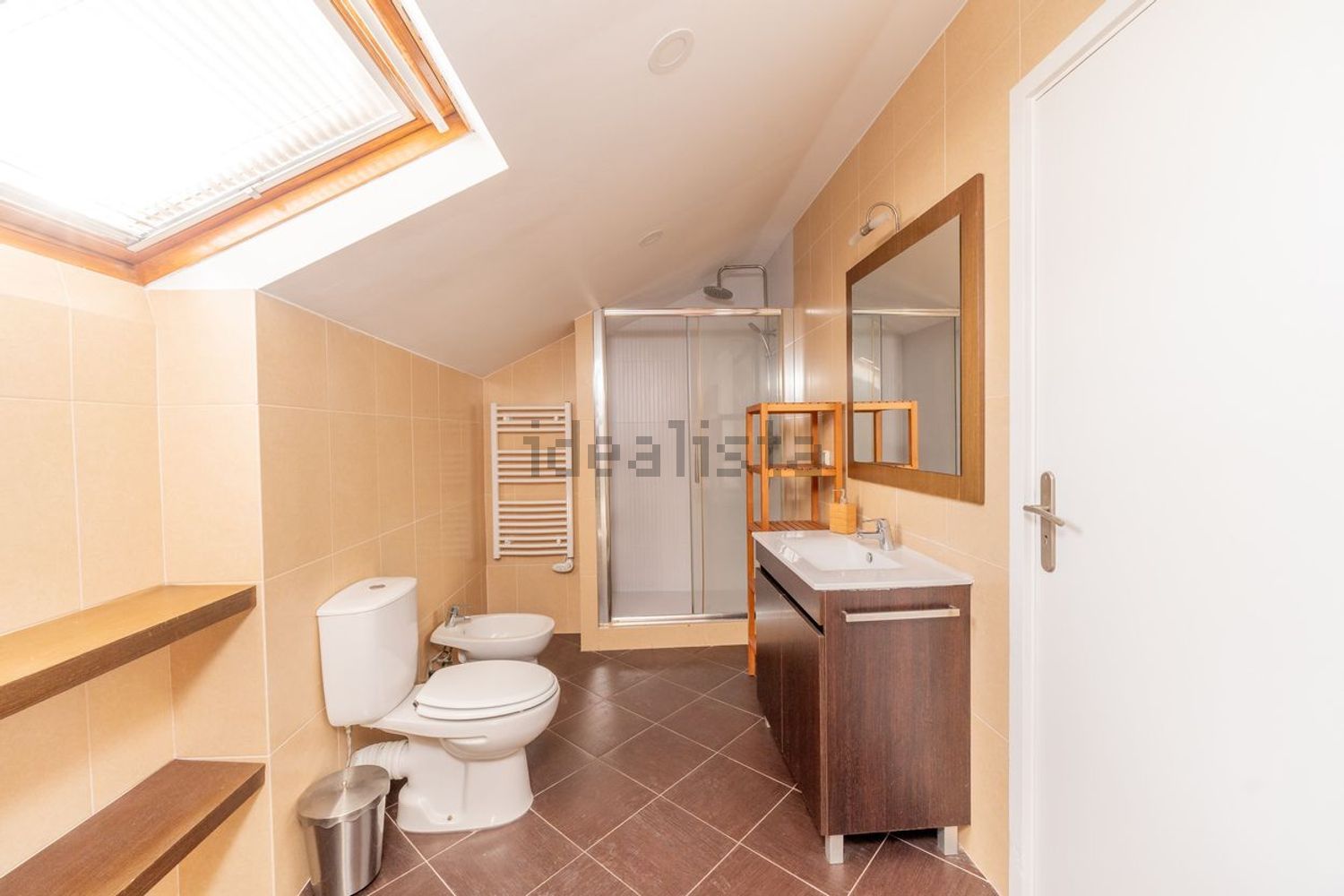 公寓 t4出售在Rua António Batalha Reis - 卫生间