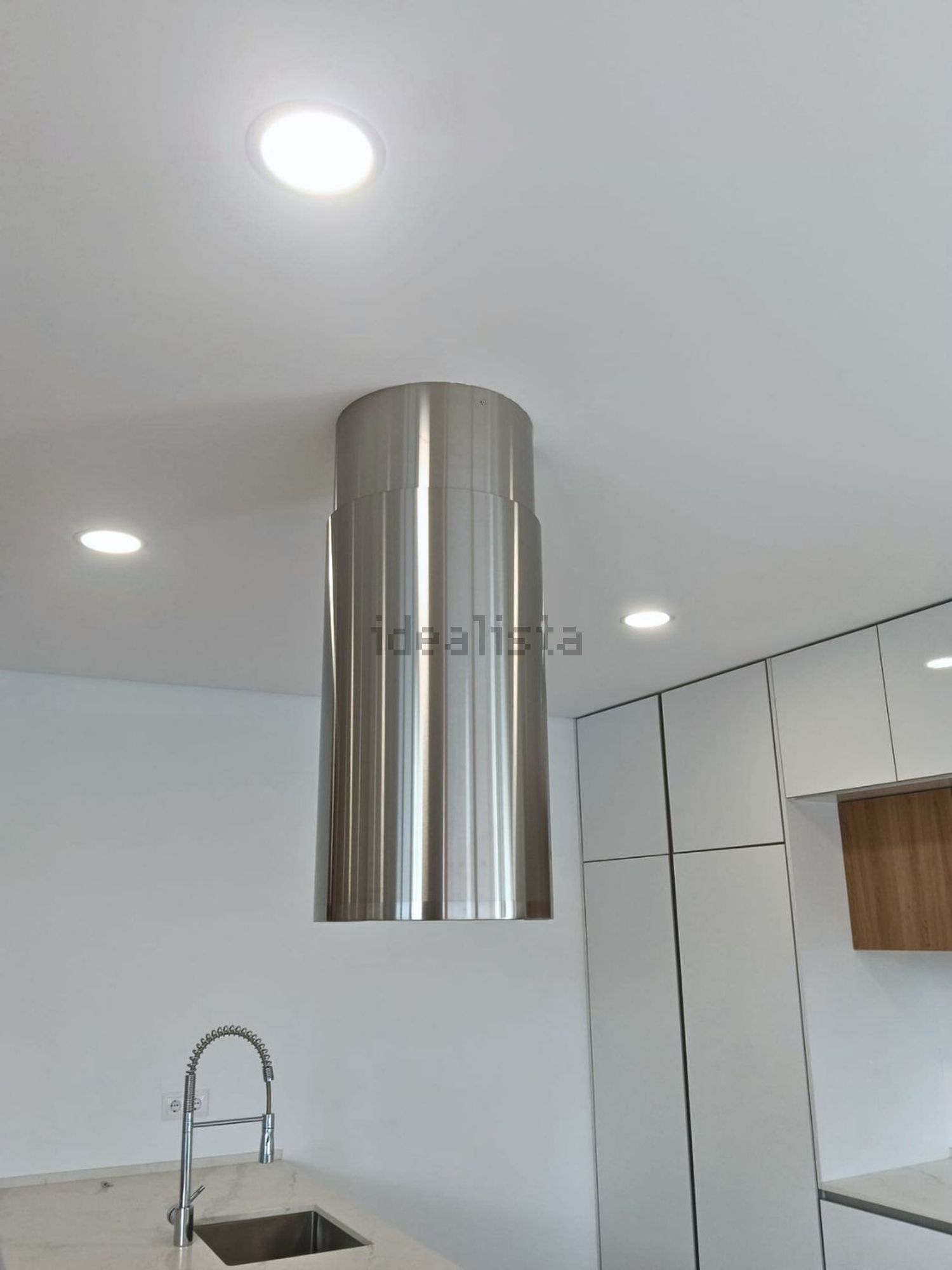 小楼房或独栋别墅出售在Rua José Malhoa, 17 - 厨房