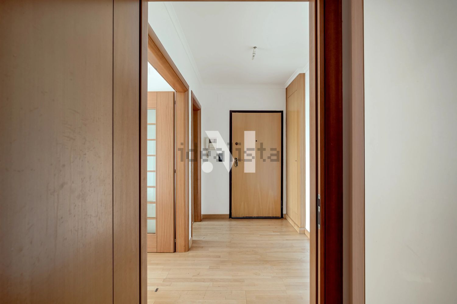 公寓 t1出售在Avenida Cidade de Bratislava s/n - 过道