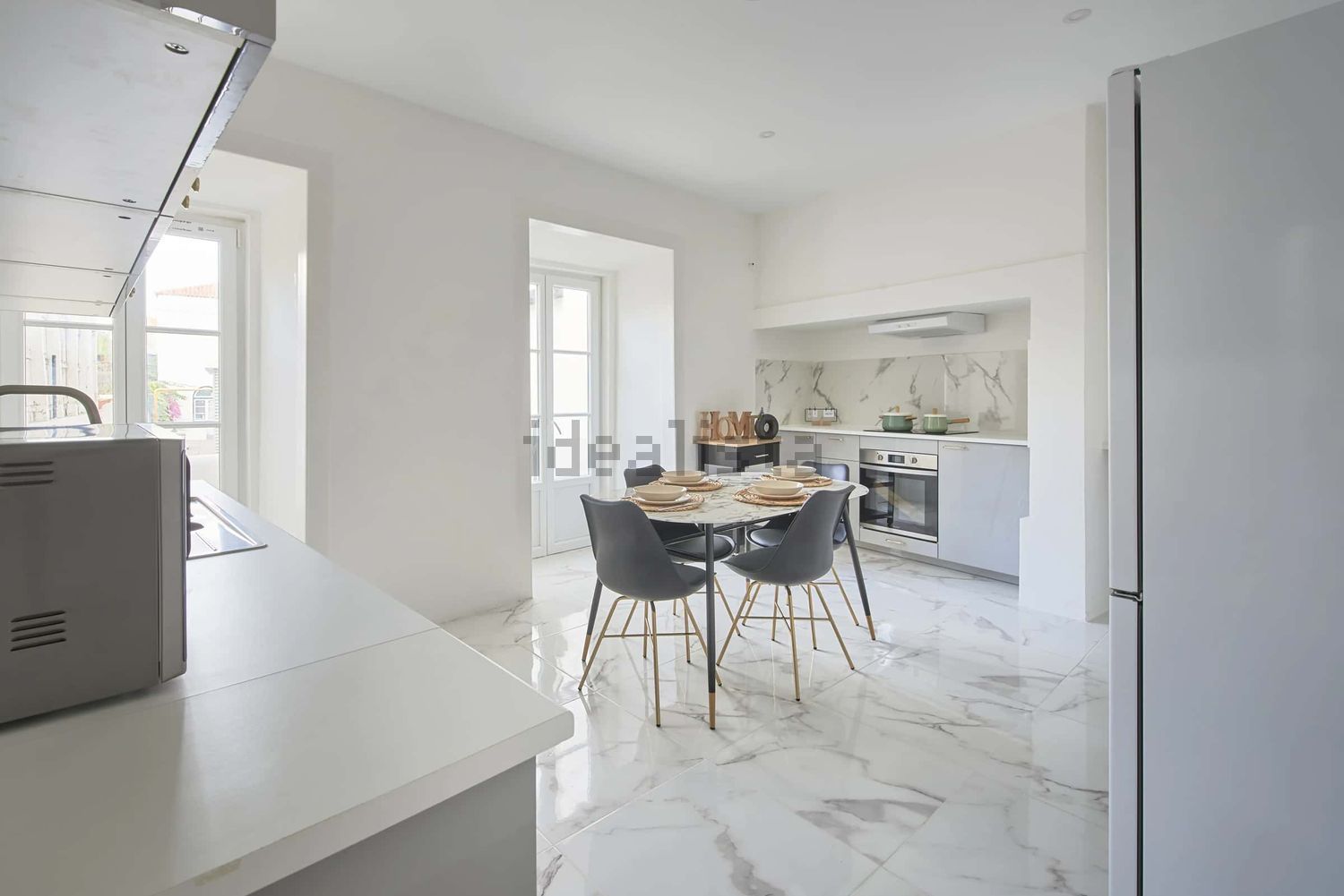 出租房间在Rua Nova da Trindade, 22 - 客厅