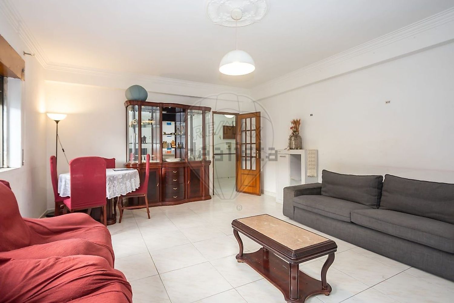 公寓 t3出售在Rua Maria Amália Vaz de Carvalho - 客厅