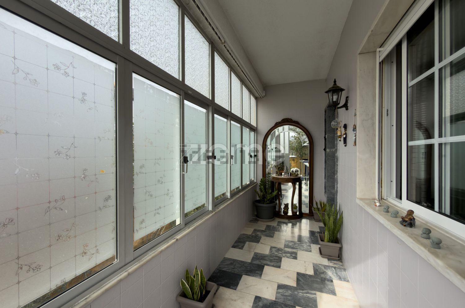 小楼房或独栋别墅出售在Rua Faustino Freitas, 31 - 过道