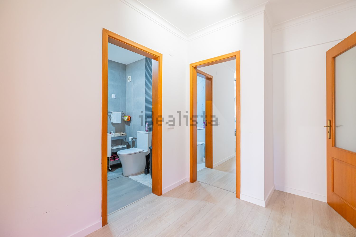 公寓 t3出售在Rua de Dadrá, 18 - 过道