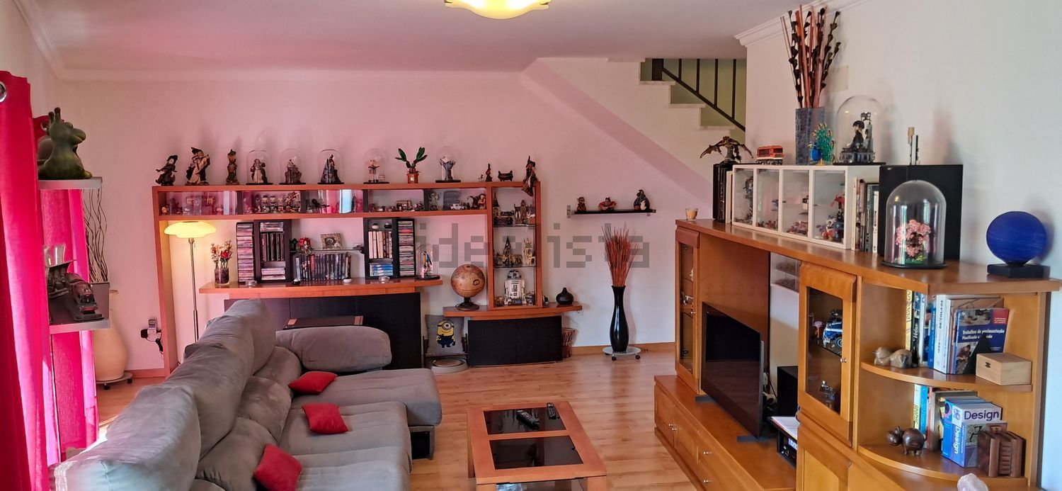 双拼别墅出售在Rua Nossa Senhora do Rosário - 客厅