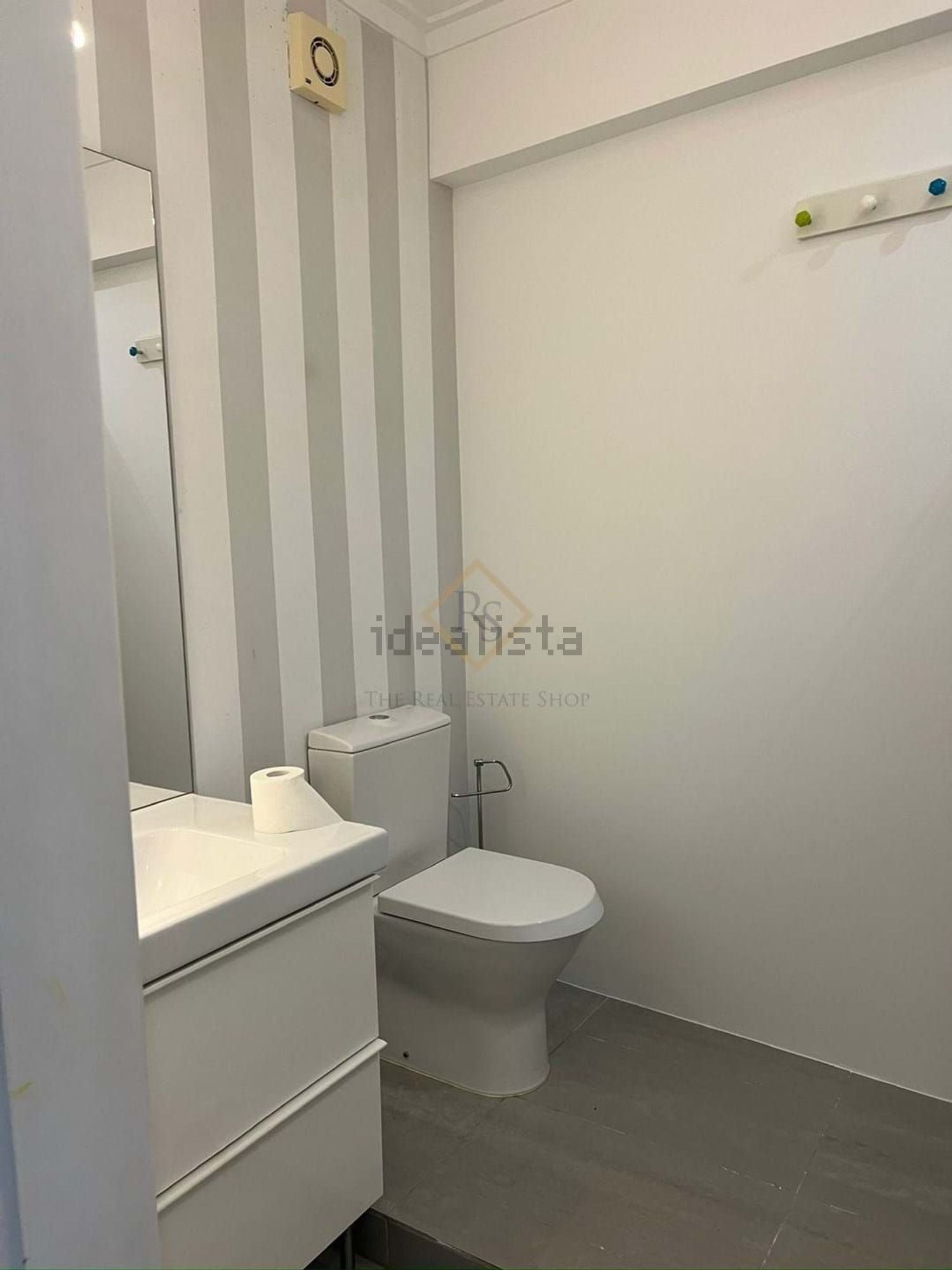 出租公寓 t2在Rua Mário Viegas s/n - 卫生间