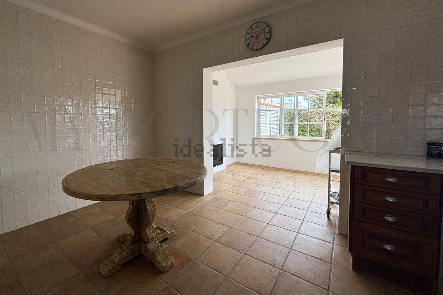 出租小楼房或独栋别墅在Praceta da Liberdade - 客厅