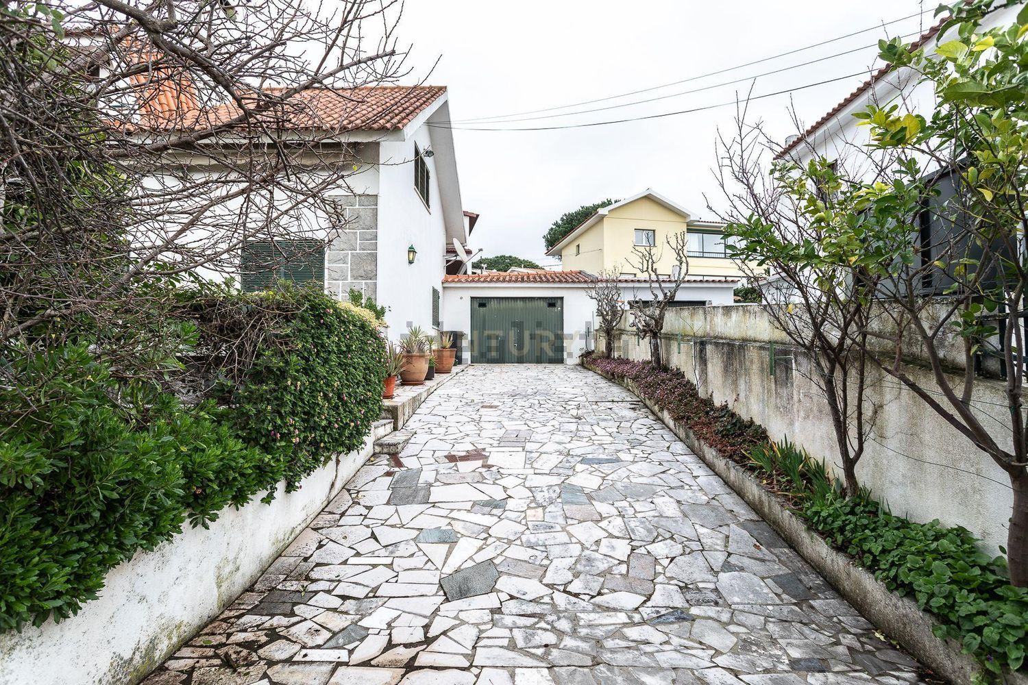 小楼房或独栋别墅出售在Cobre - 外立面