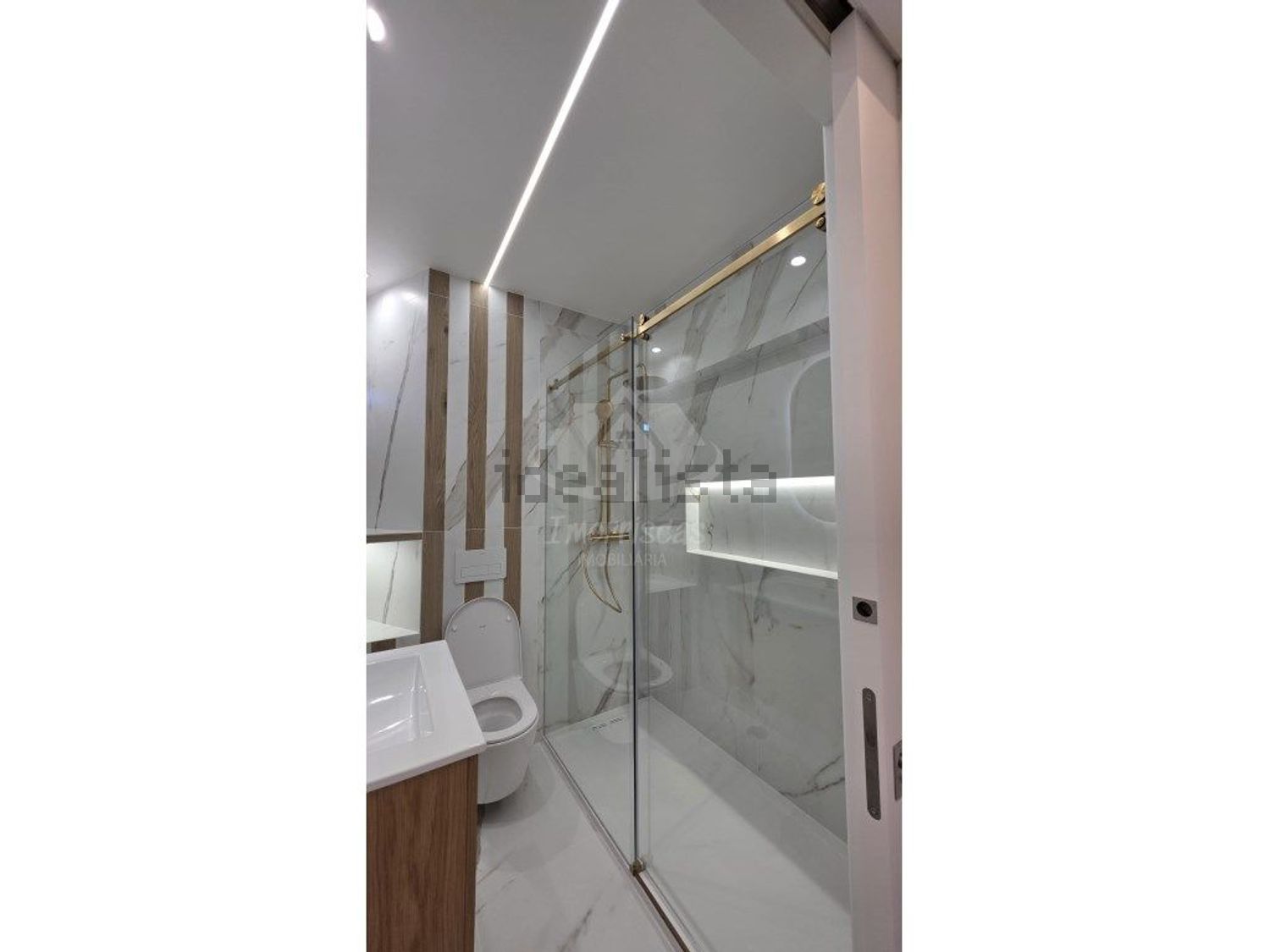 公寓 t3出售在Rua Cidade de Bolama - 卫生间