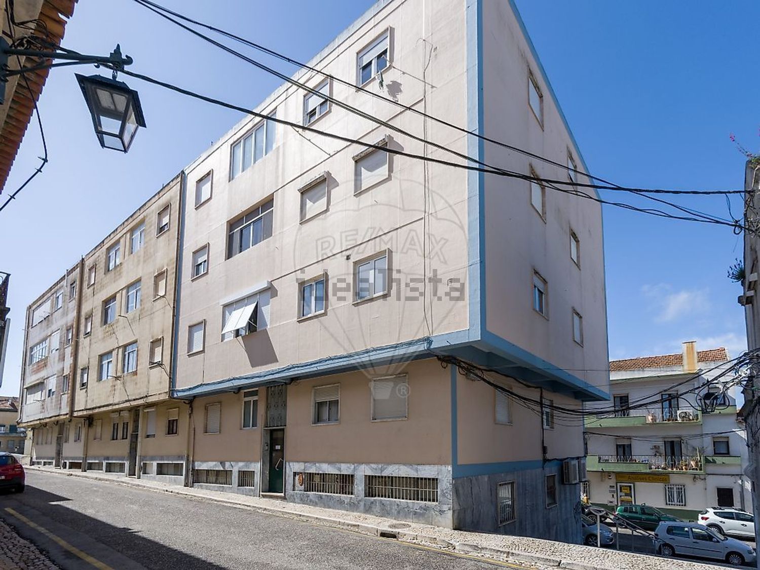 公寓 t2出售在Rua Infante Dom Henrique - 视线