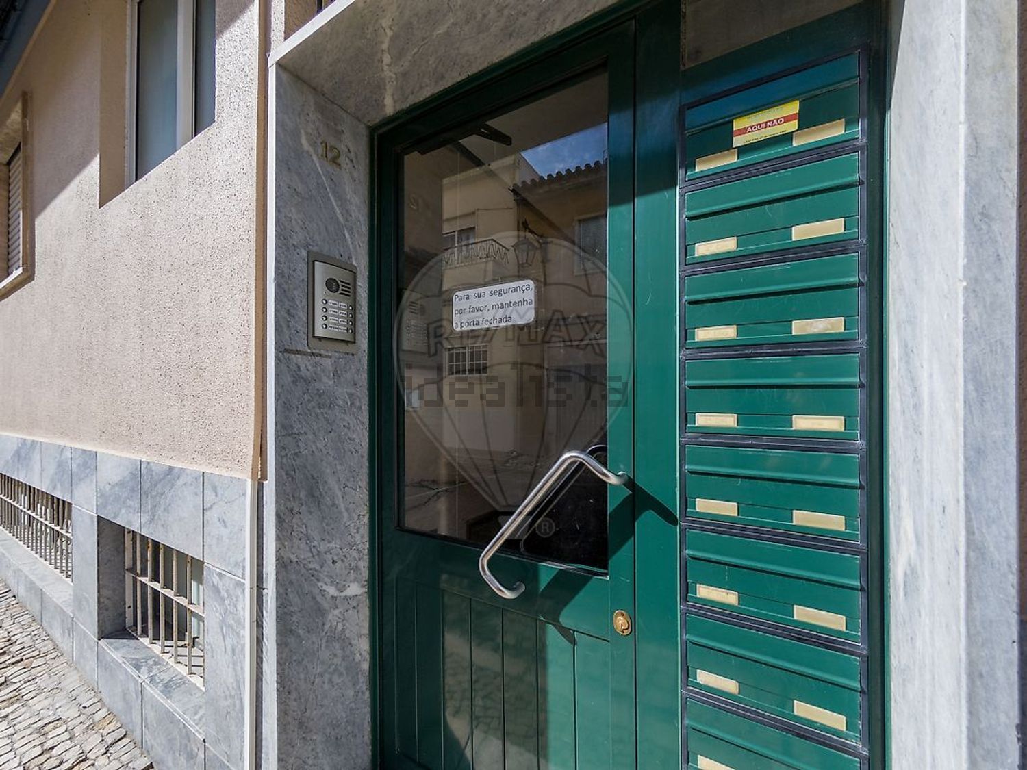 公寓 t2出售在Rua Infante Dom Henrique - 照片