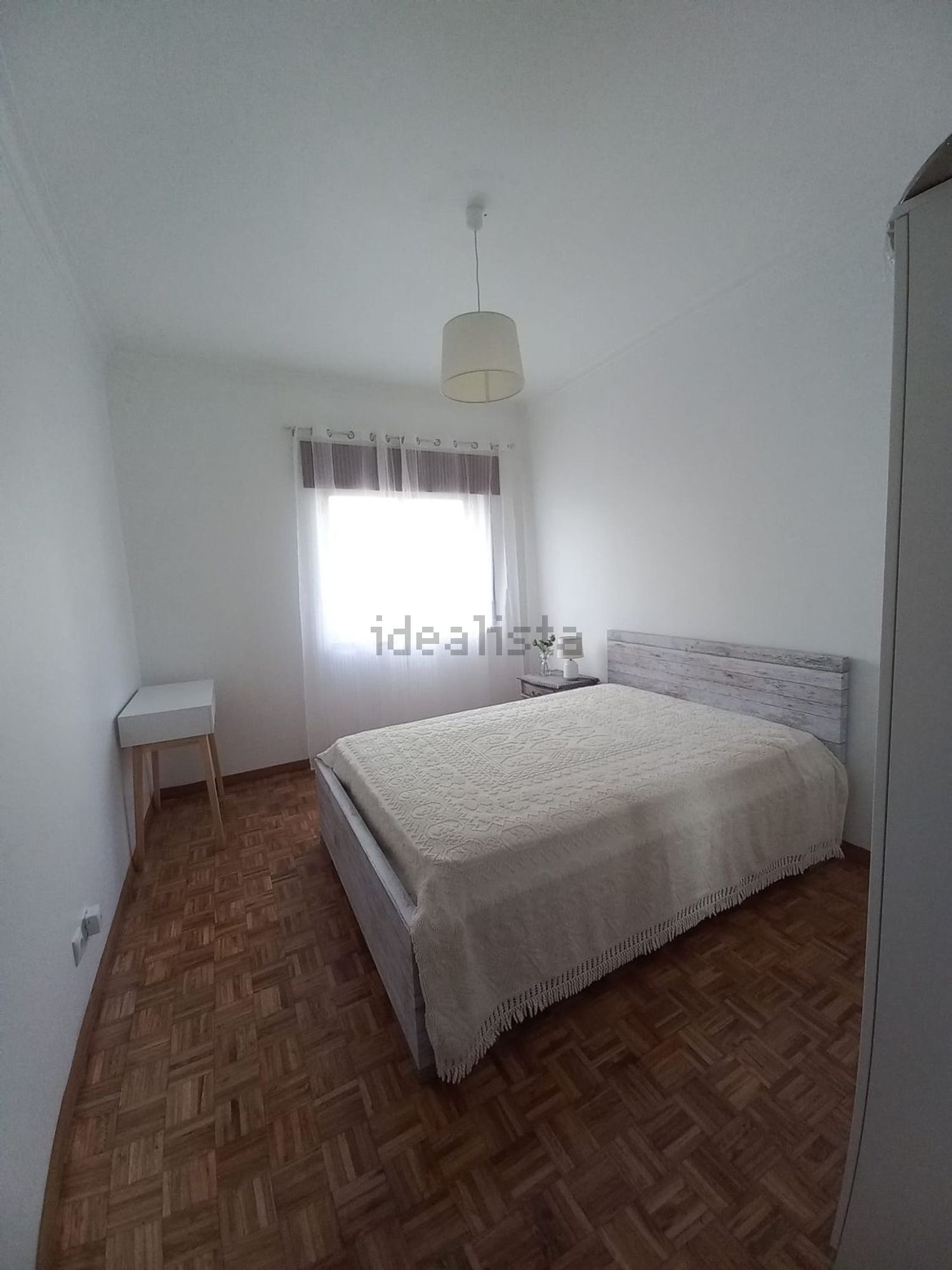 出租房间在Rua António José de Almeida, 3 - 卧室