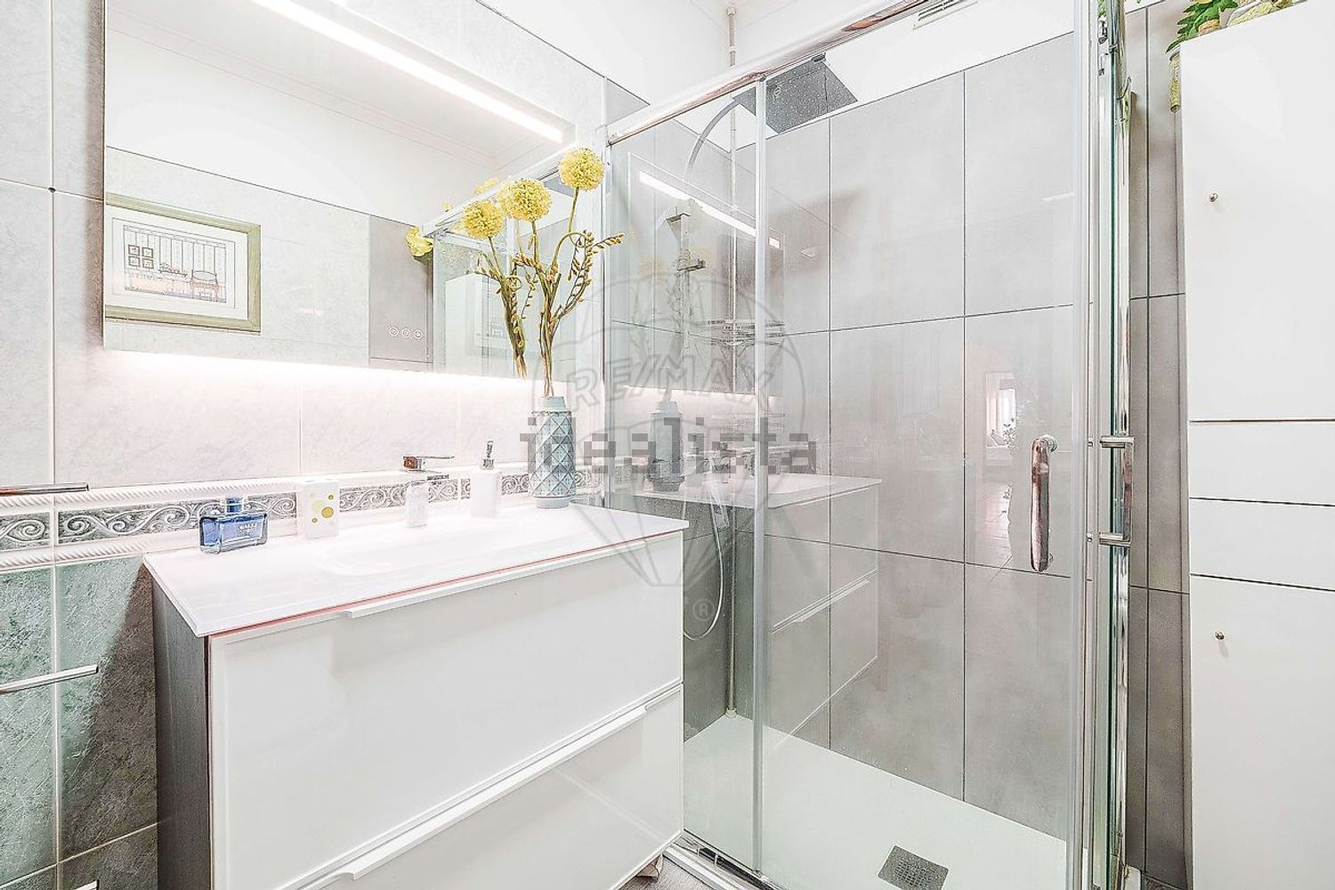 公寓 t3出售在Rua José Régio - 卫生间