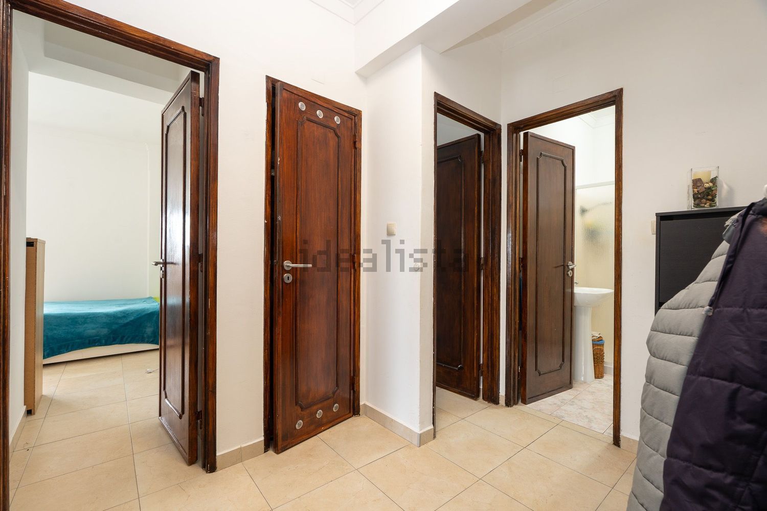 公寓 t2出售在Rua Soeiro Pereira Gomes, 5 - 过道