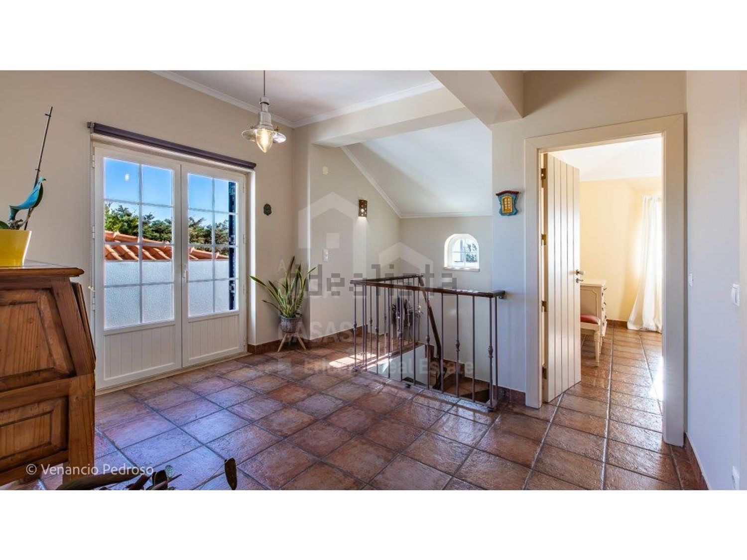 小楼房或独栋别墅出售在Encarnação - 阳台