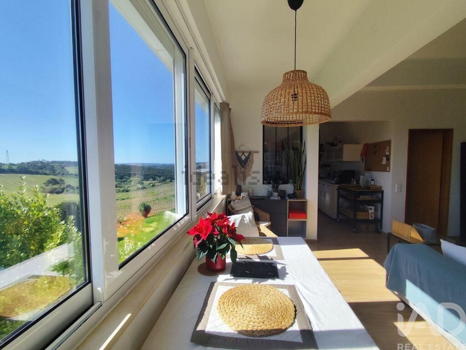 小楼房或独栋别墅出售在Lamas e Cercal - 照片