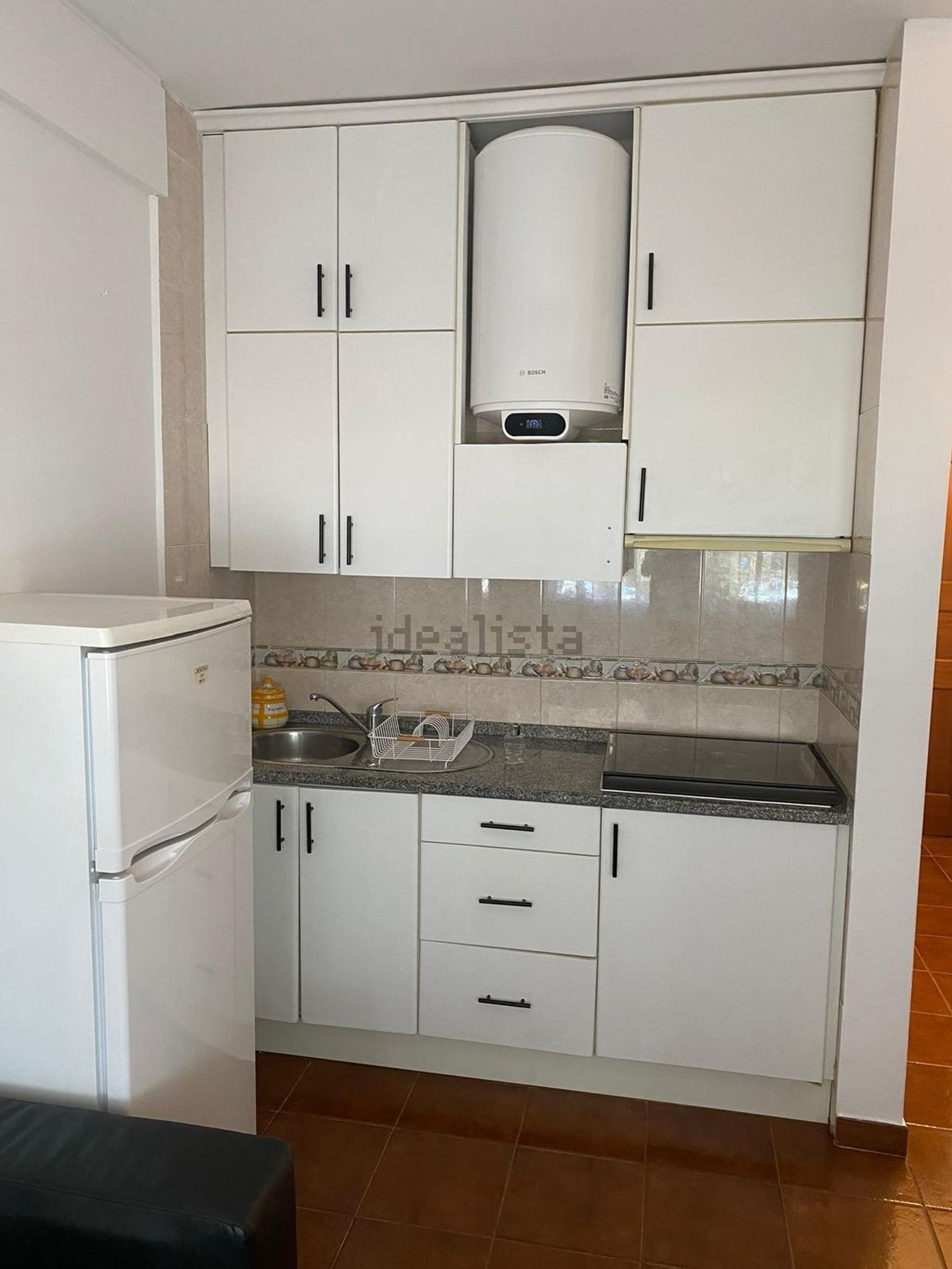 公寓 t1出售在Praceta Vitorino Nemésio, 4 - 厨房