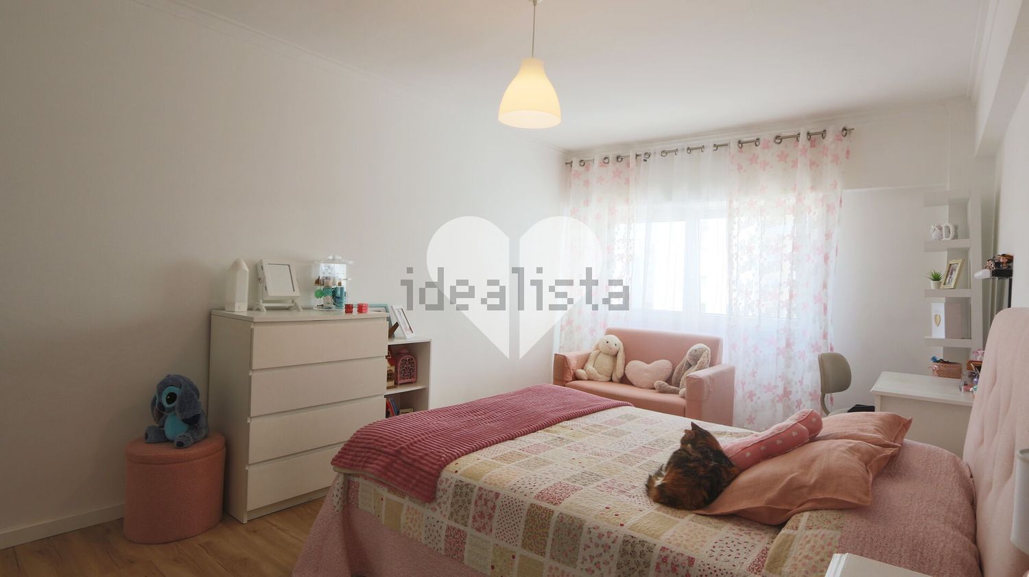 公寓 t4出售在Massamá - 卧室