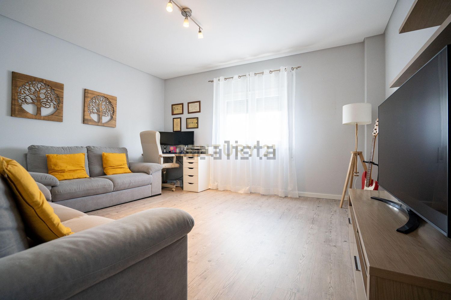 公寓 t2出售在Avenida dos Ferroviários - 客厅