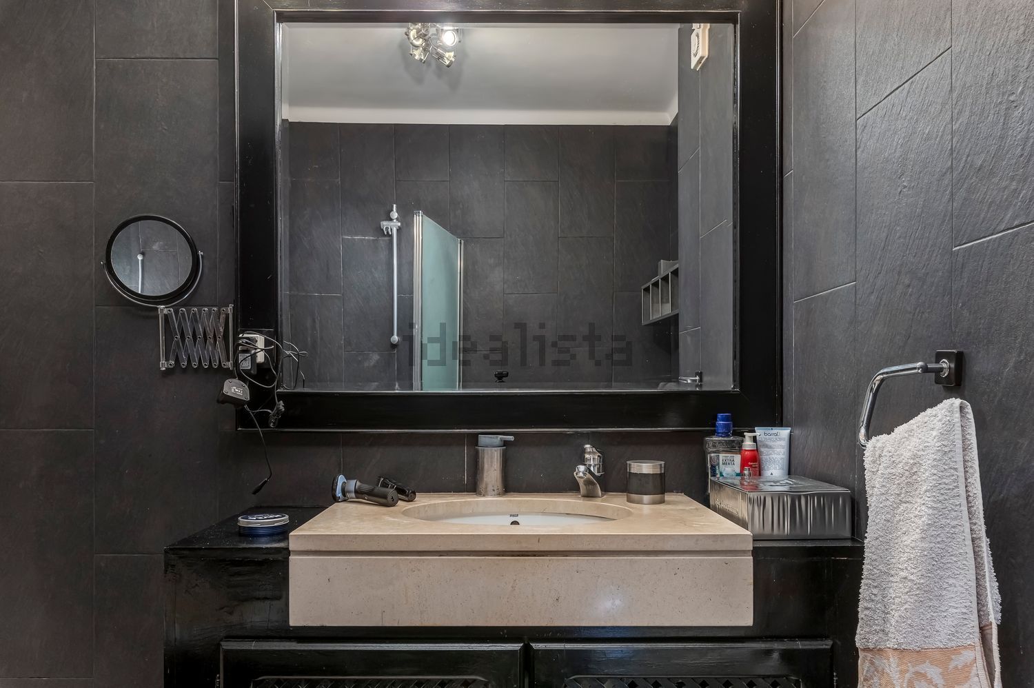 联排别墅出售在Rua do Círio dos Olhos de Água, 63 - 卫生间