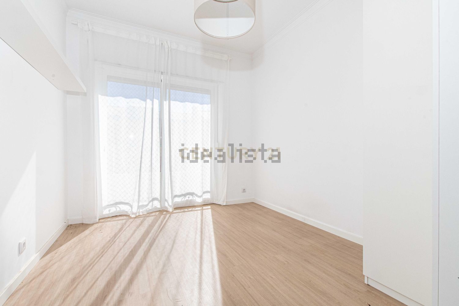 出租公寓 t2在Rua Mestre Roque Gameiro, 8 - 居住