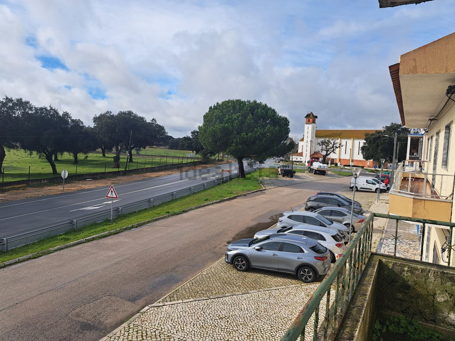 小楼房或独栋别墅出售在Avenida da Liberdade - 照片