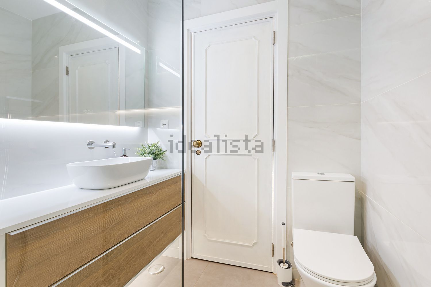 公寓 t2出售在Póvoa de Santo Adrião e Olival Basto - 试衣间