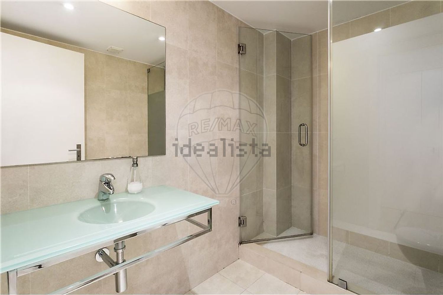 公寓 t2出售在Avenida da Peregrinação, 4 .60.01a - 卫生间