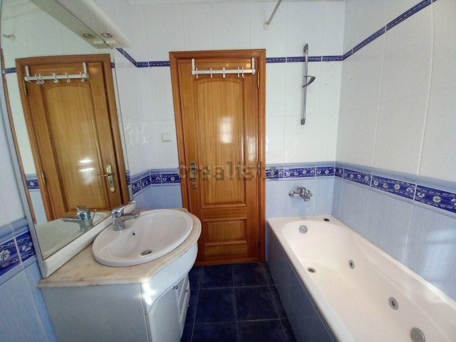 双拼别墅出售在Rua do Cerrado das Tramagueiras, 5 - 卫生间