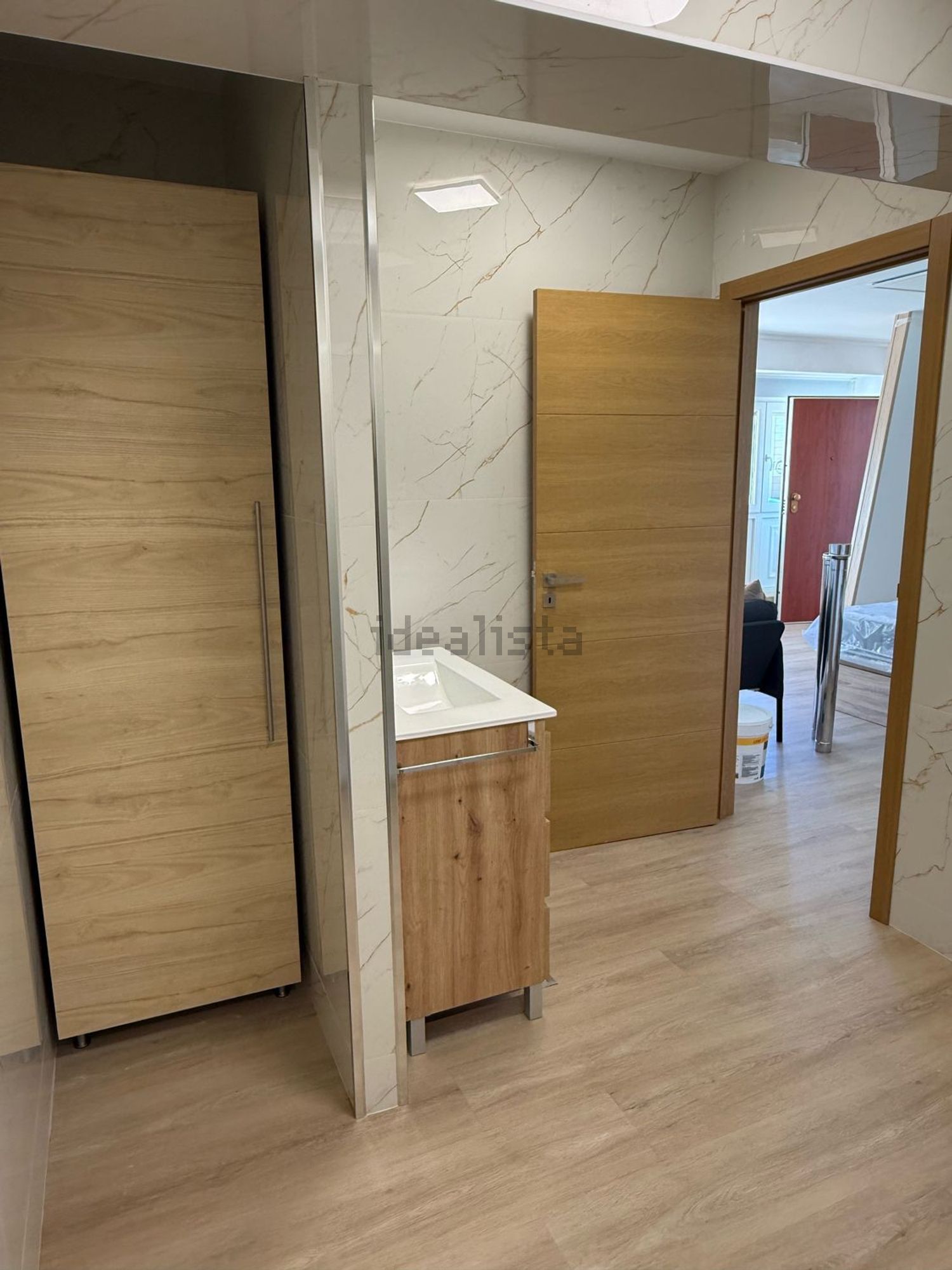 T0（单人公寓）出售在Rua Major Rosa Bastos, 17 - 卫生间