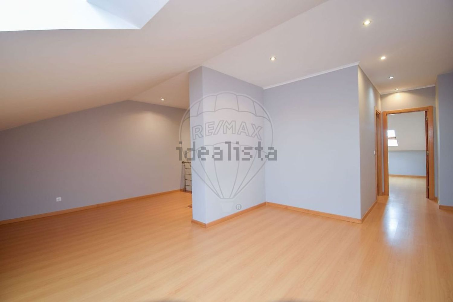 公寓 t4出售在Praça da Concórdia - 居住