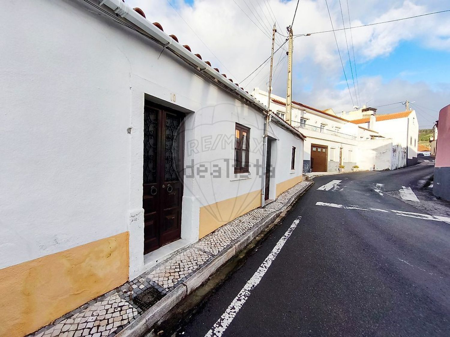 小楼房或独栋别墅出售在Rua Alfredo Caldeira - 视线