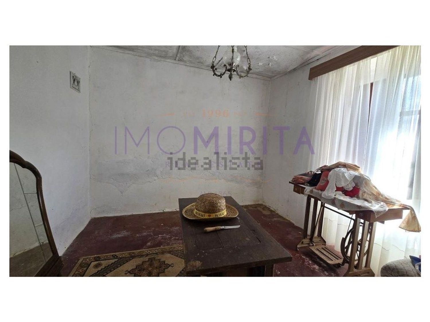 小楼房或独栋别墅出售在Rua do Chafariz - 卧室