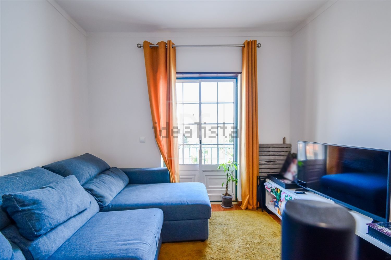 小楼房或独栋别墅出售在Praça Dom Lourenço Vicente, 18 - 居住