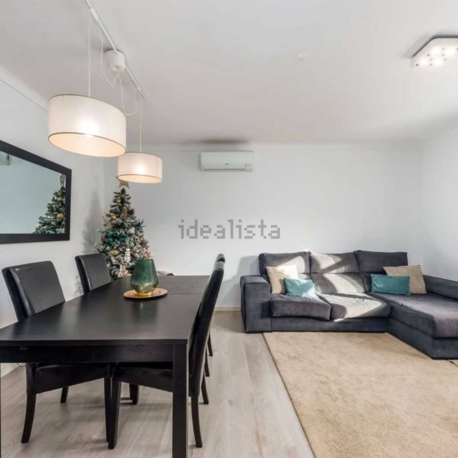 小楼房或独栋别墅出售在Rua Fernando Pessoa - 客厅