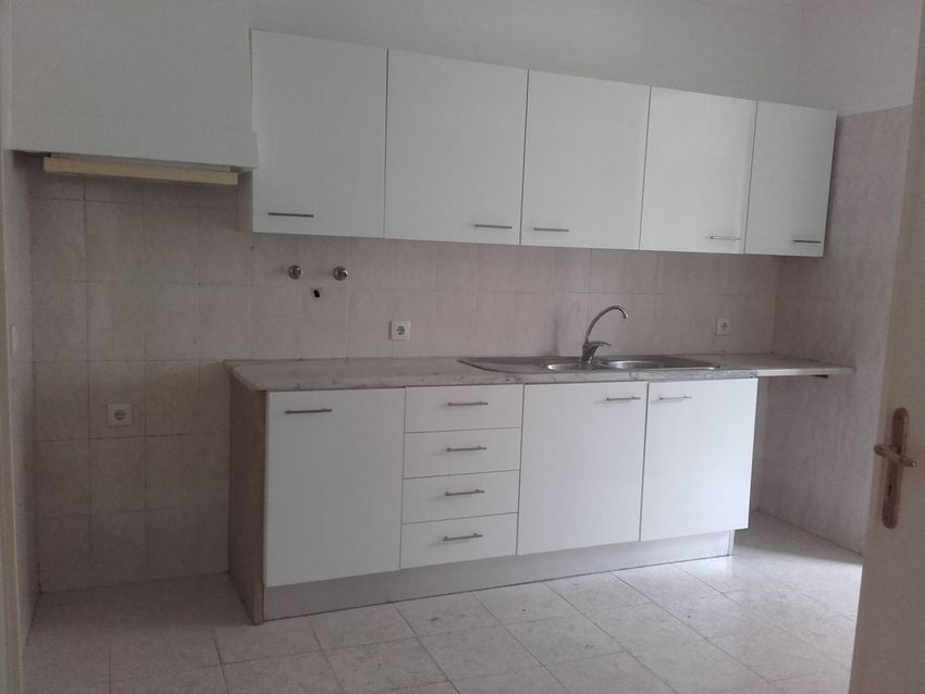 出租小楼房在Rua Catarina Eufémia, 939