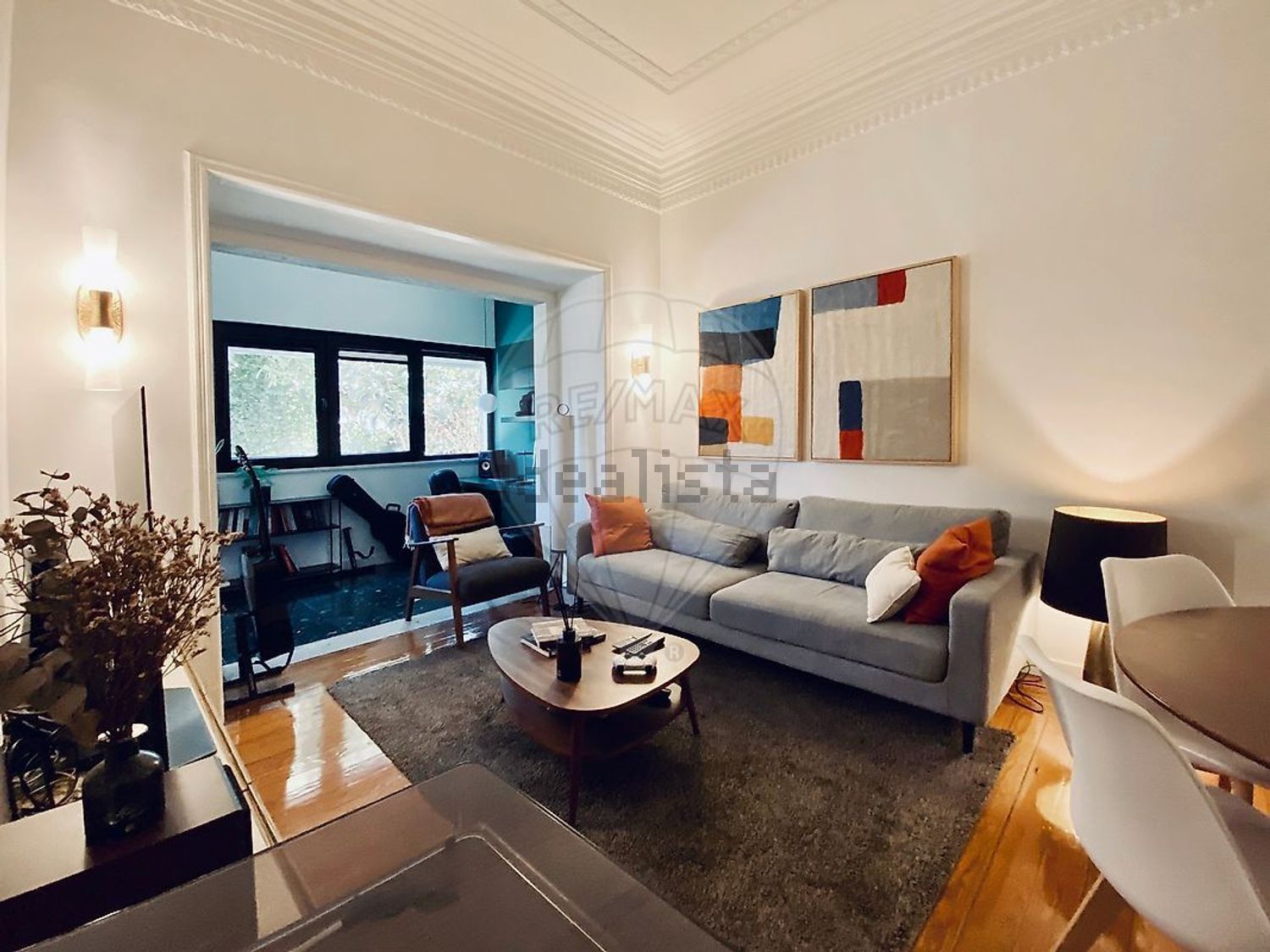 出租公寓 t1在Rua da Penha de França - 客厅